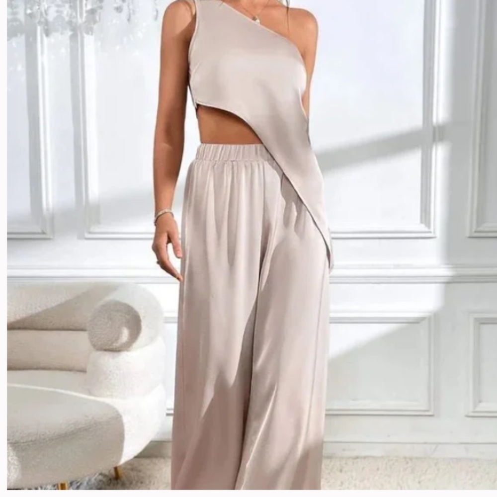 Women One Shoulder Hi Lo Cropped Satin Wide Leg Set in beige sz xl
